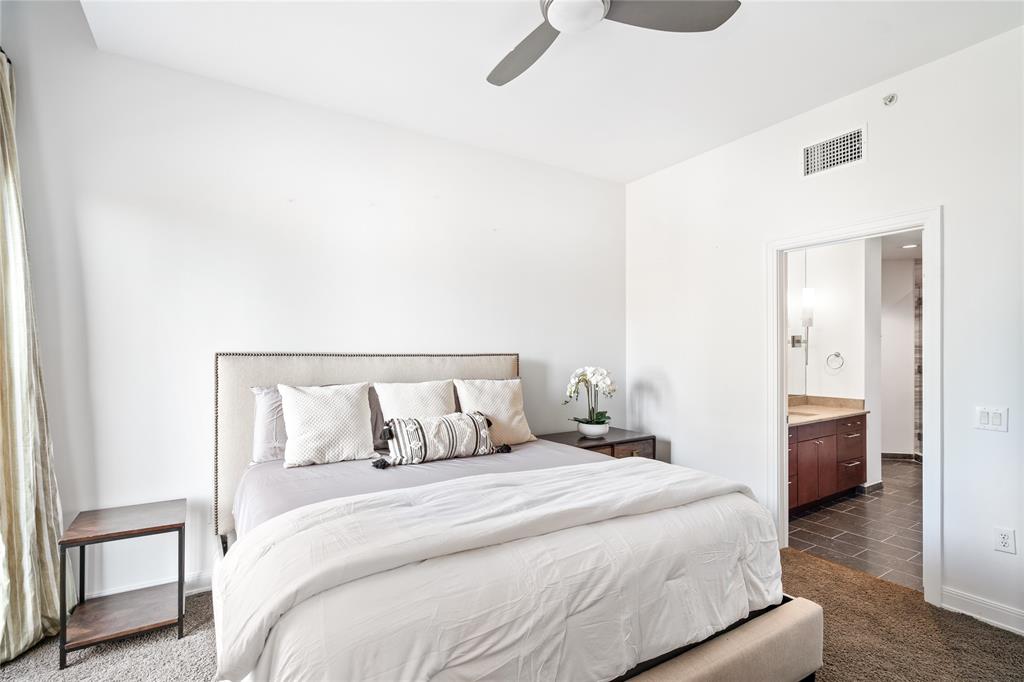 M Central Residences Condo - Residential Lease