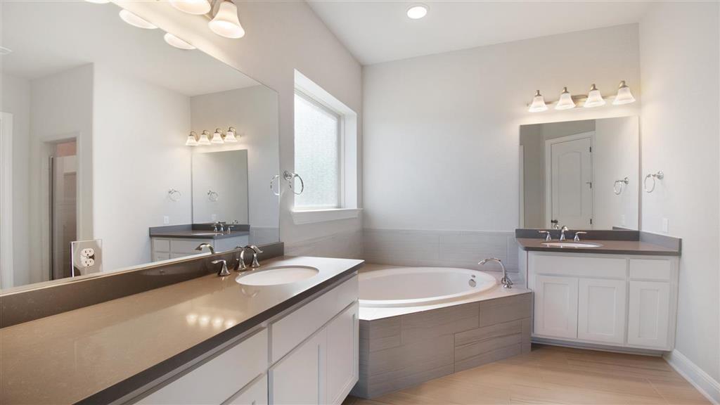 The Ridge at Northlake - Residential