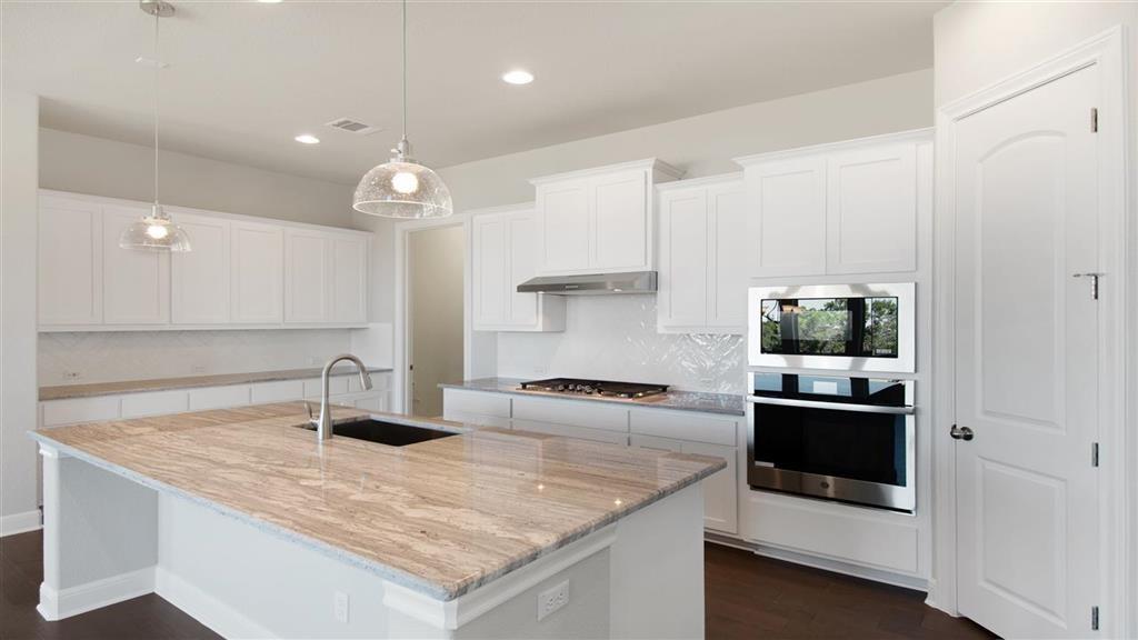 The Ridge at Northlake - Residential