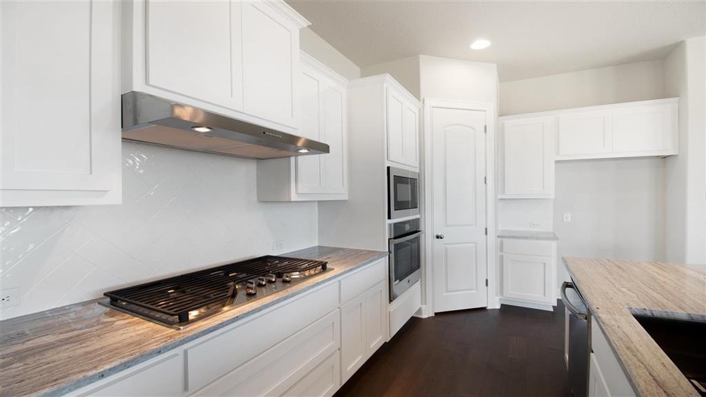 The Ridge at Northlake - Residential