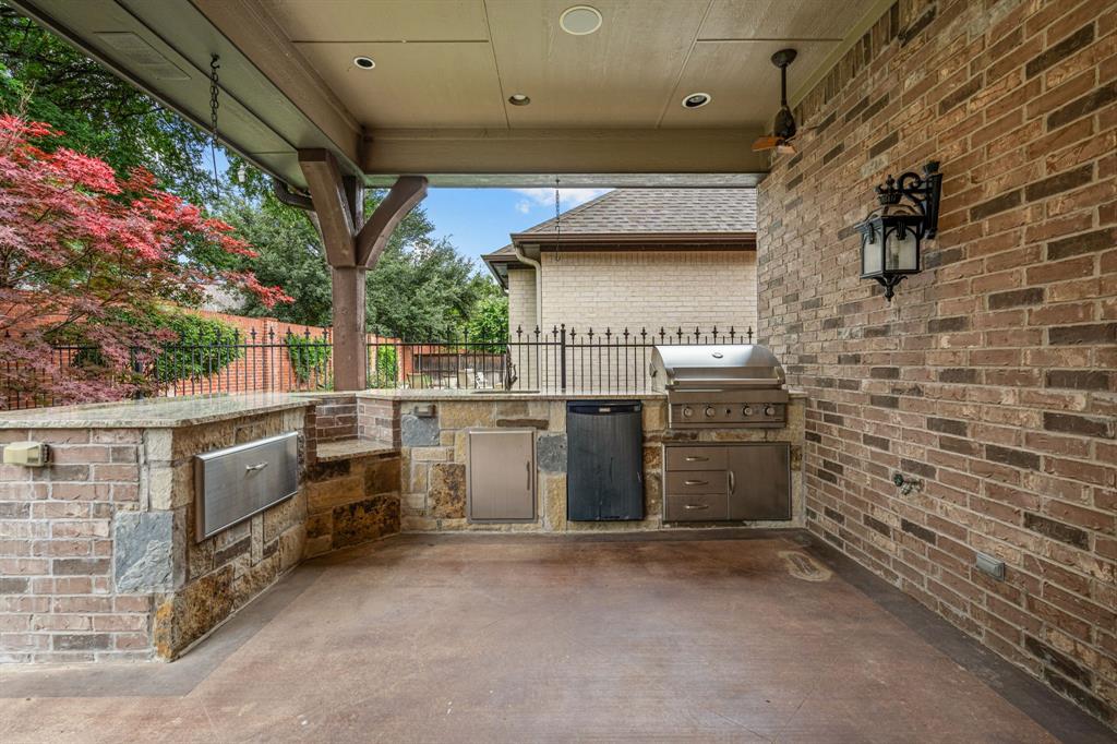 River Elm - Residential