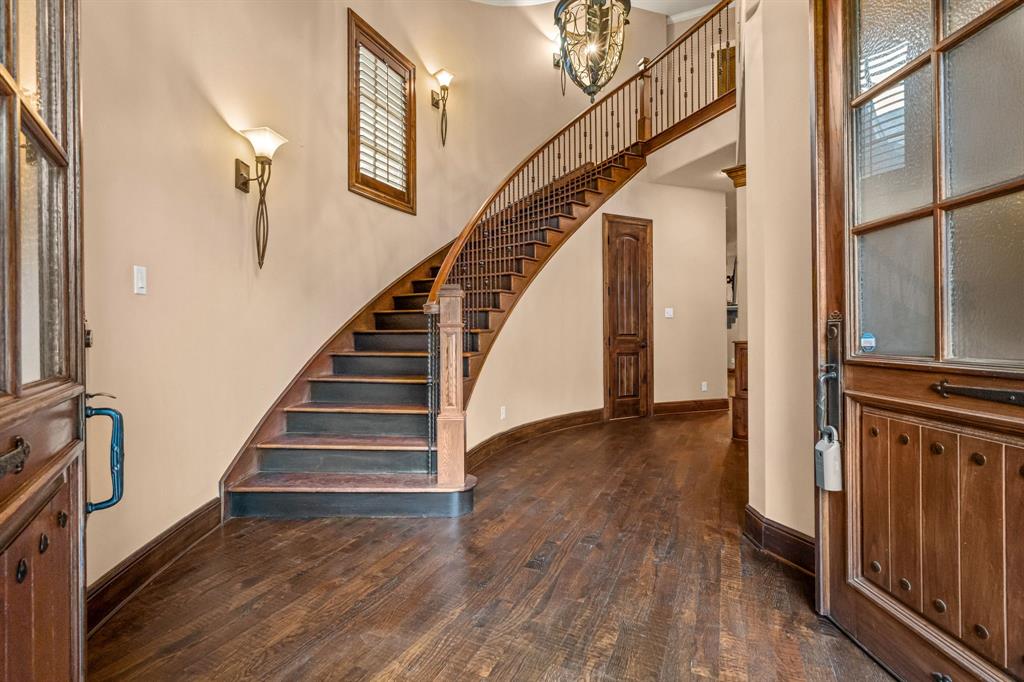 River Elm - Residential