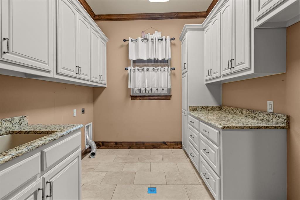 River Elm - Residential