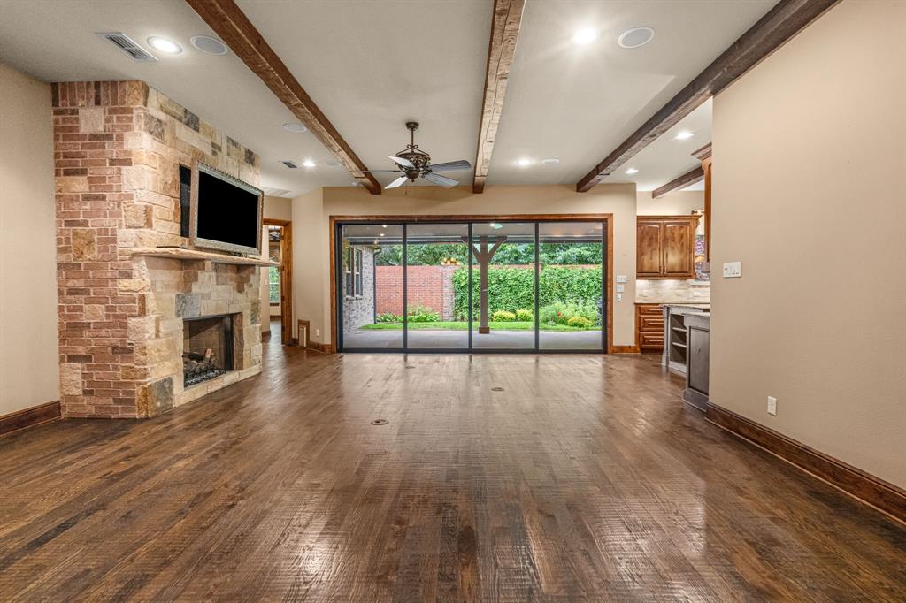 River Elm - Residential
