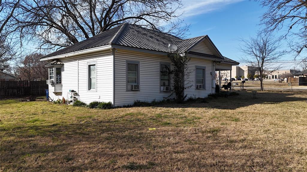 Burleson Add - Land
