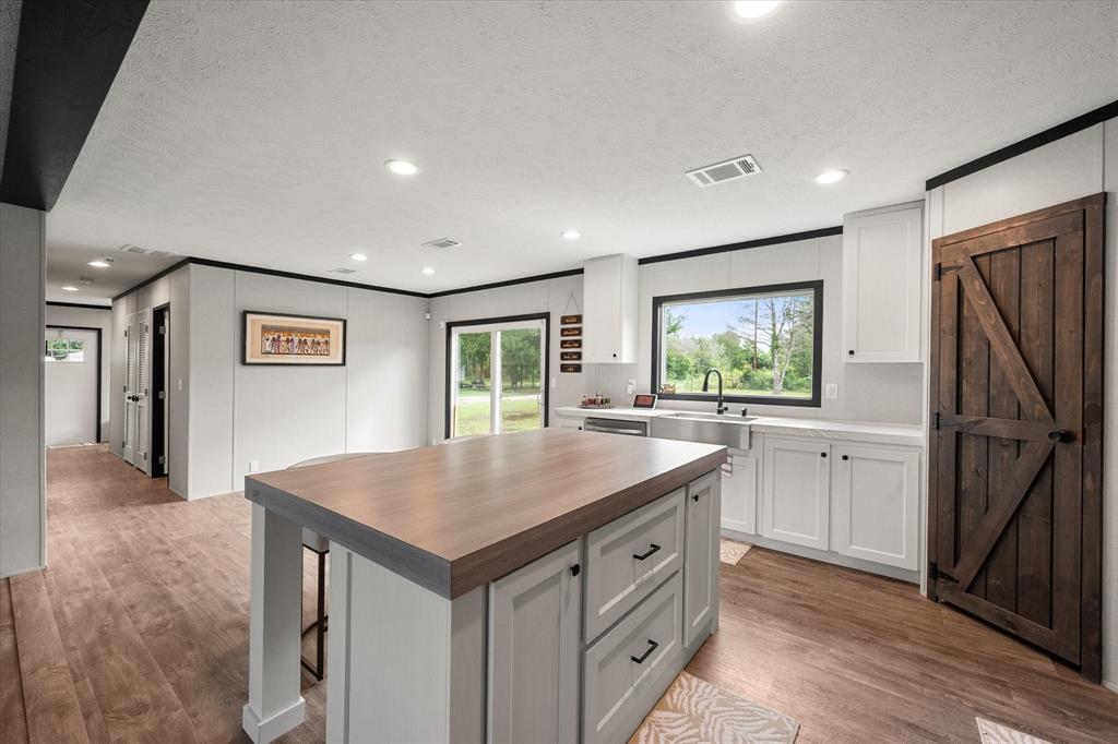 Peyton Place - Residential