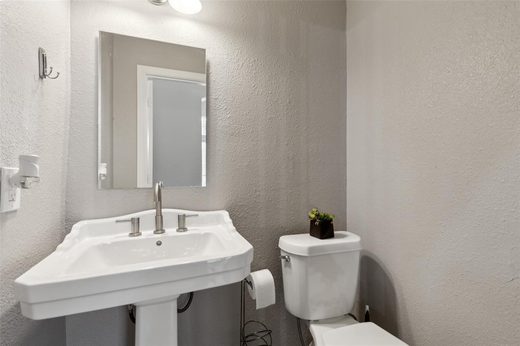 Falcon Creek - Residential