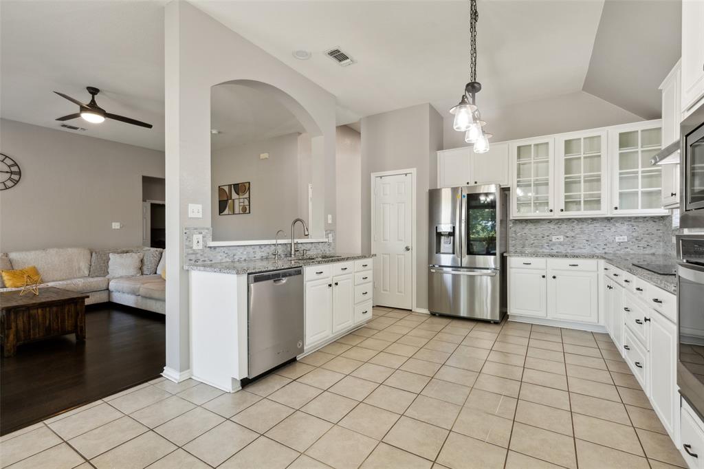 Falcon Creek - Residential