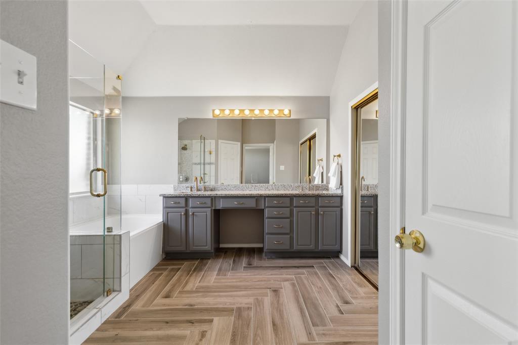 Falcon Creek - Residential