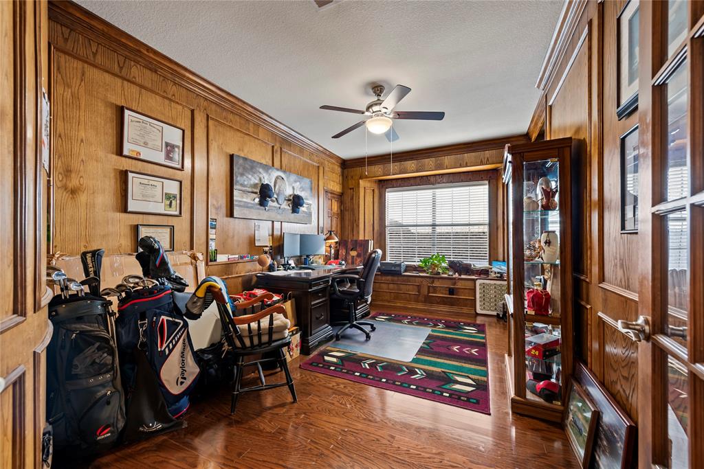 Resort On Eagle Mountain Lake - Residential