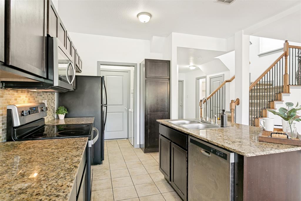 Newport Village At Trinity - Residential