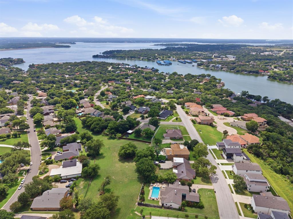 Lake Country Estates - Residential