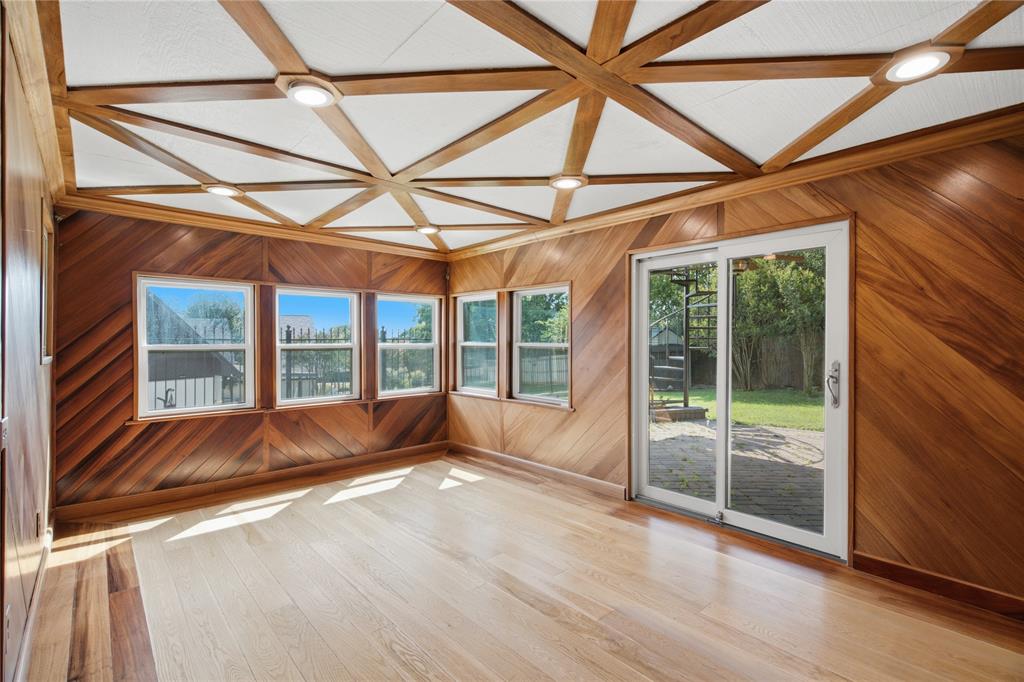 Lake Country Estates - Residential