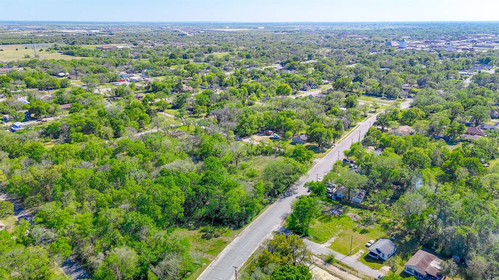 Corsicana - Land