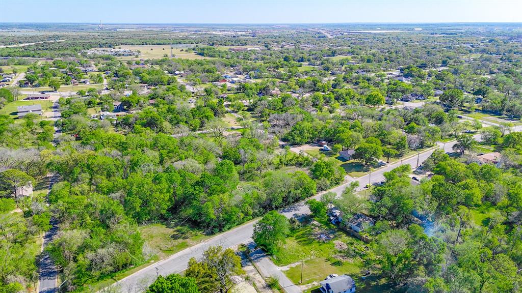 Corsicana - Land