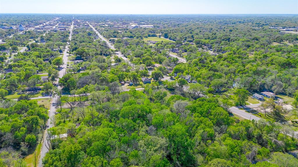 Corsicana - Land