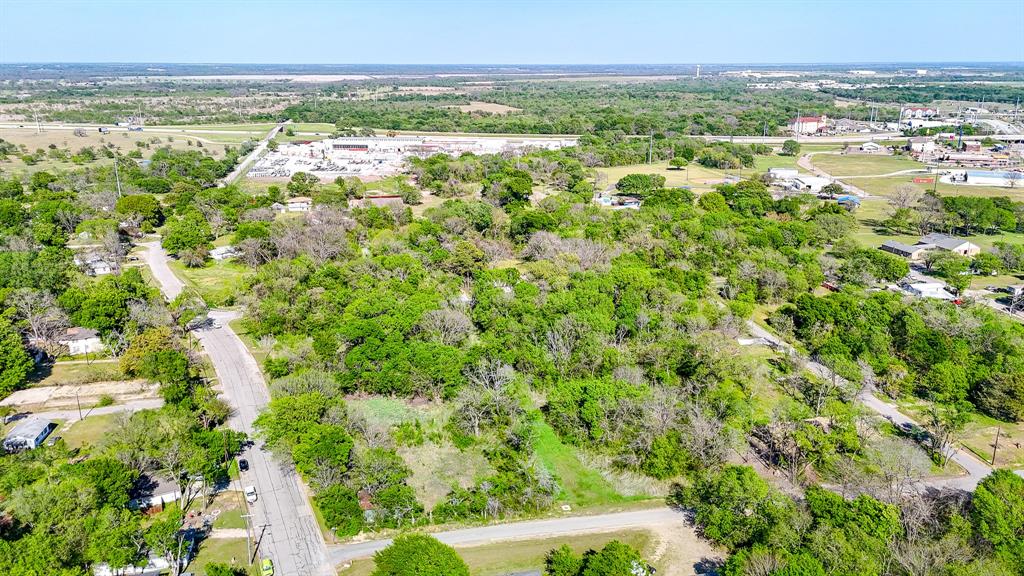 Corsicana - Land
