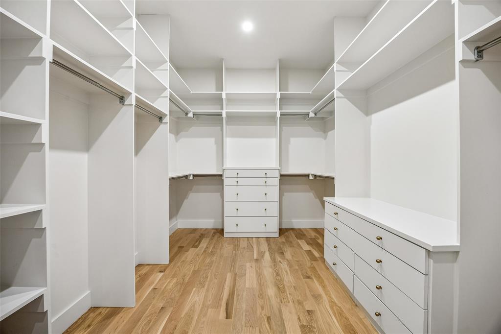 Casa Linda Estates - Residential
