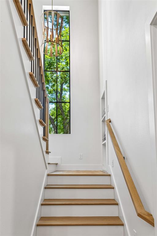 Casa Linda Estates - Residential