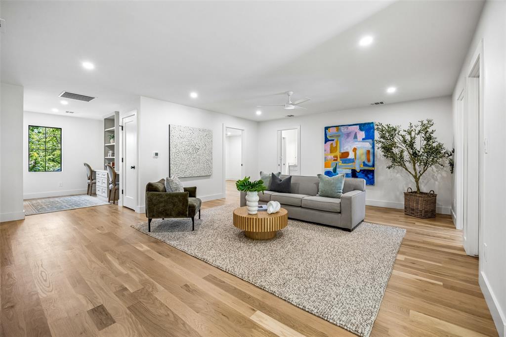 Casa Linda Estates - Residential