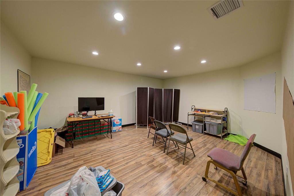 Rock Island & Razor Add - Residential