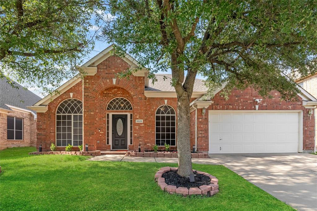 OPEN HOUSE ON 6.27, SAT, AT 2-4PM!!Welcome to this beautifully maintained single-story home in the highly sought-after Crawford Farms community. Offering 4 bedrooms, 2 bathrooms, and a versatile flex room, this thoughtfully designed floorplan combines spacious living areas, quality finishes, and exceptional outdoor living.
From the moment you arrive, you'll appreciate the inviting curb appeal, shade trees, and impressive arched windows that fill the home with natural light. Inside, rich hardwood flooring flows throughout the main living areas, while vaulted ceilings create an open and airy atmosphere.
The spacious living room features a cozy fireplace, vaulted ceiling, and large windows overlooking the backyard. Designed for both everyday living and entertaining, the kitchen offers granite countertops, abundant cabinetry, stainless steel appliances, a center island, walk-in pantry, and a dedicated coffee bar with additional storage and prep space. The adjacent dining area provides seamless access to the outdoor living space.
The private primary suite is tucked away from the secondary bedrooms and features hardwood flooring, dual vanities, a relaxing jetted soaking tub, separate shower, and generous walk-in closet. Three additional bedrooms and a full bath provide comfortable accommodations for family and guests, while the flex room offers endless possibilities as a home office, playroom, media room, or second living area.
Step outside to a beautifully landscaped backyard highlighted by a covered cedar pergola patio, creating the perfect setting for outdoor dining, entertaining, or relaxing year-round. Just a short walk to the community pool and playground!
Conveniently located near parks, shopping, dining, and major roadways, this exceptional home is zoned to highly acclaimed Keller ISD and offers the perfect blend of comfort, functionality, and lifestyle.
