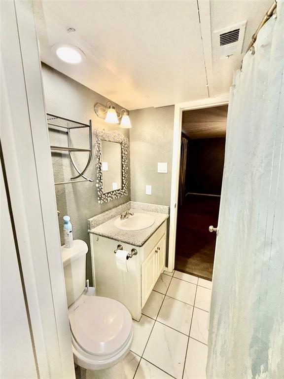 El Camino Real Condo - Residential