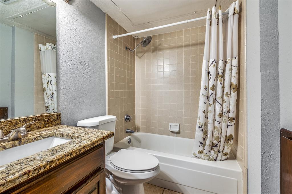 Oak Creek Condominiums - Residential