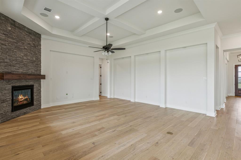 Lakeway Estates - Residential