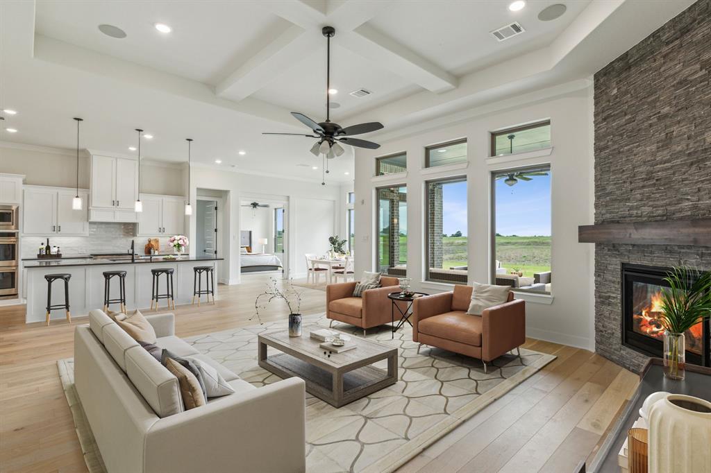 Lakeway Estates - Residential
