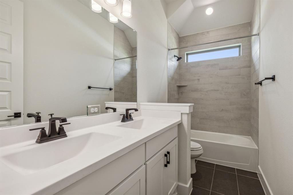 Lakeway Estates - Residential