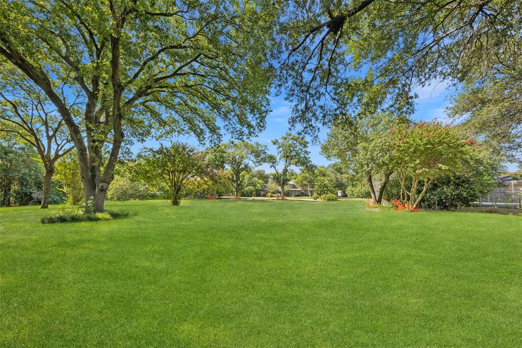 HOCKADAY SQUARE 4 - Land