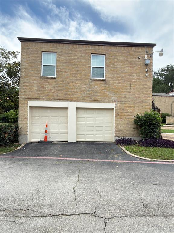 Spanish Gardens Condo - Residential
