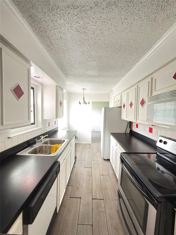Spanish Gardens Condo - Residential
