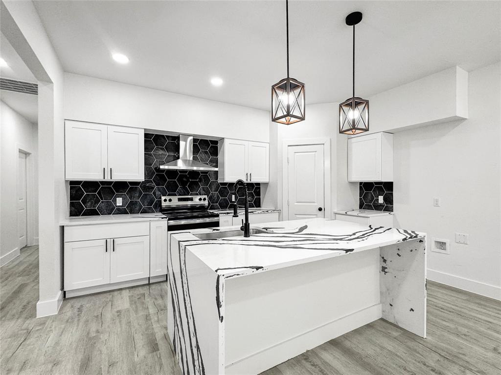 Delafield Estates - Residential