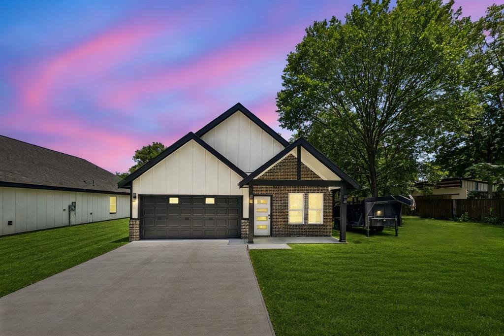 **Seller is open to contributing toward the buyer’s closing costs with an acceptable offer!** *ITIN financing available.* Brand-new construction in central Dallas featuring a modern open-concept layout connecting the living, dining, and kitchen areas—perfect for everyday living and entertaining. This efficient floor plan offers 4 bedrooms, 2 full bathrooms, and walk-in closets in every bedroom. Conveniently located with easy access to Downtown Dallas, Uptown, and major highways, while situated in an established neighborhood. Enjoy the benefits of new construction, energy efficiency, and modern finishes.