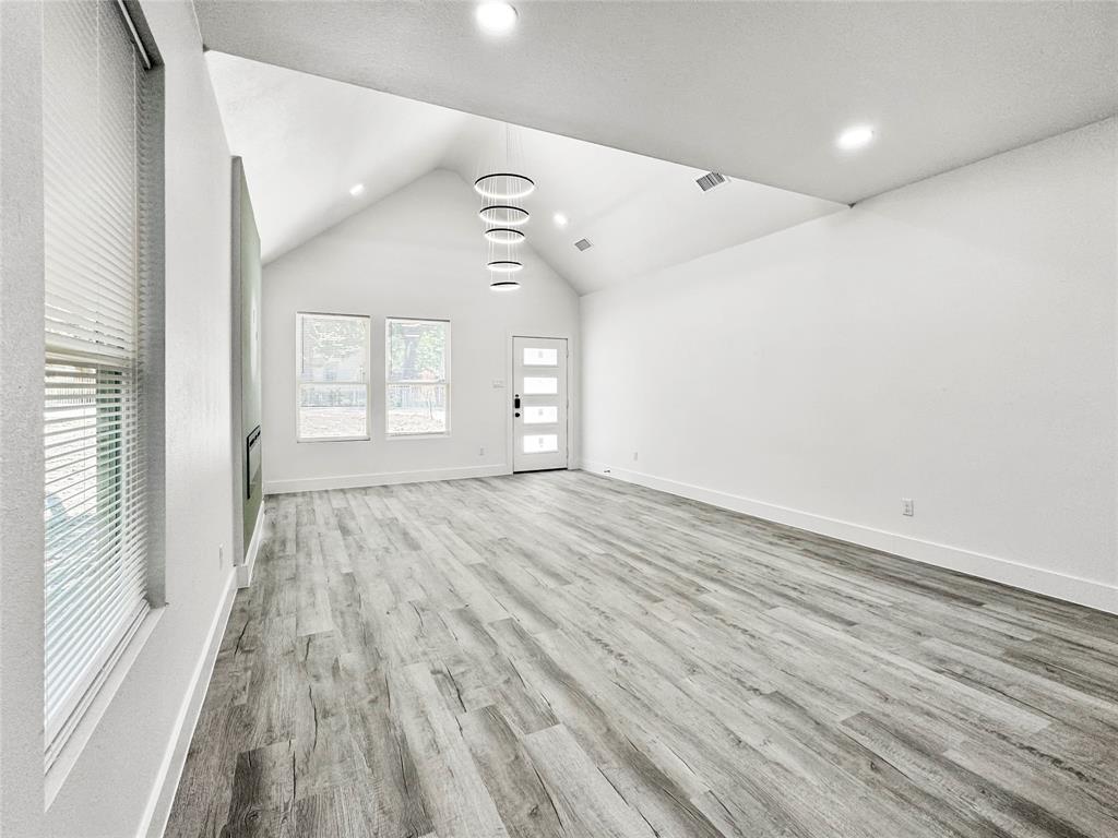 Delafield Estates - Residential