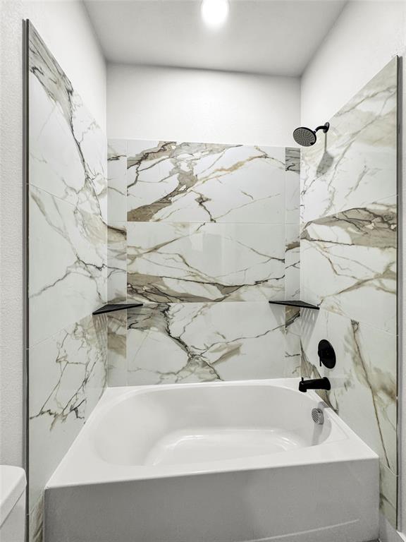 Delafield Estates - Residential