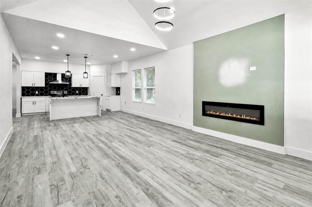 Delafield Estates - Residential