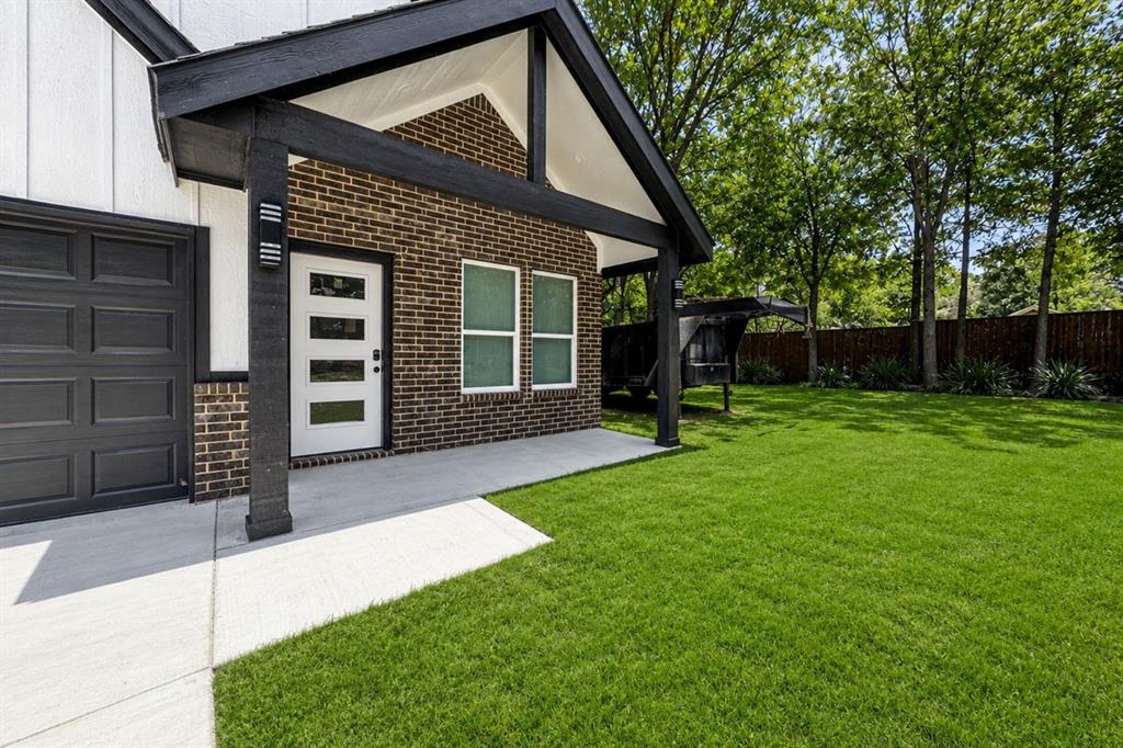 Delafield Estates - Residential