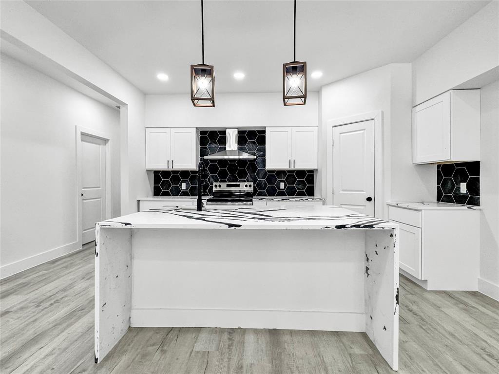 Delafield Estates - Residential