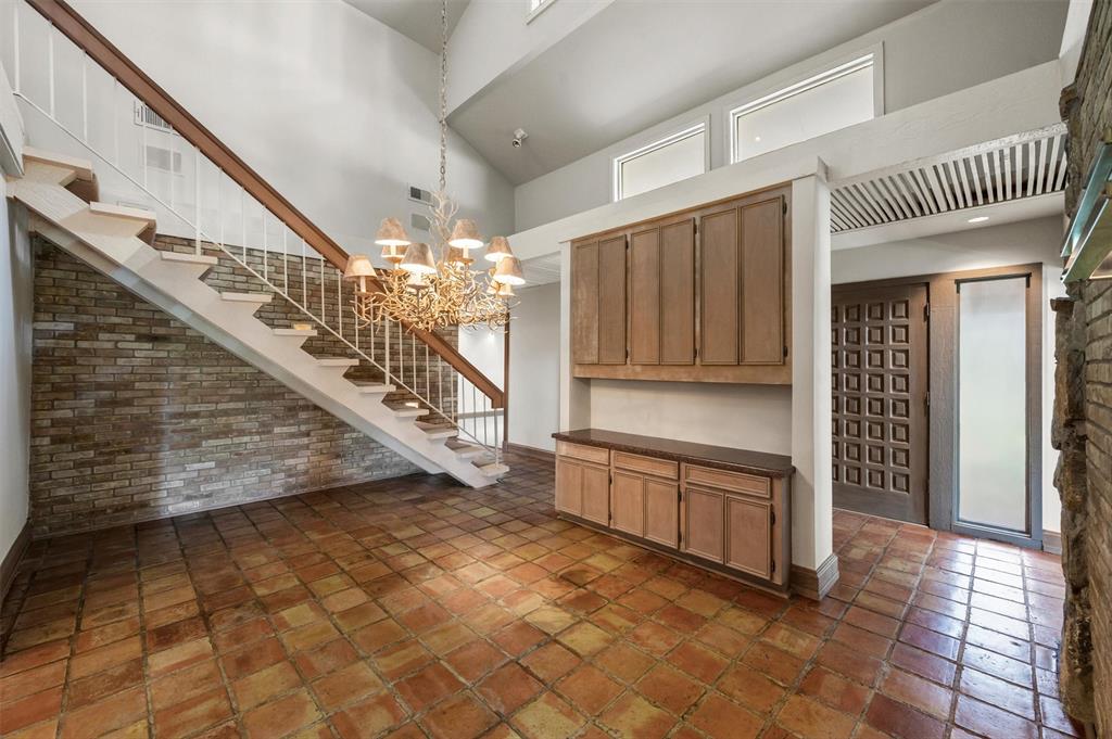 Midway Hills - Residential