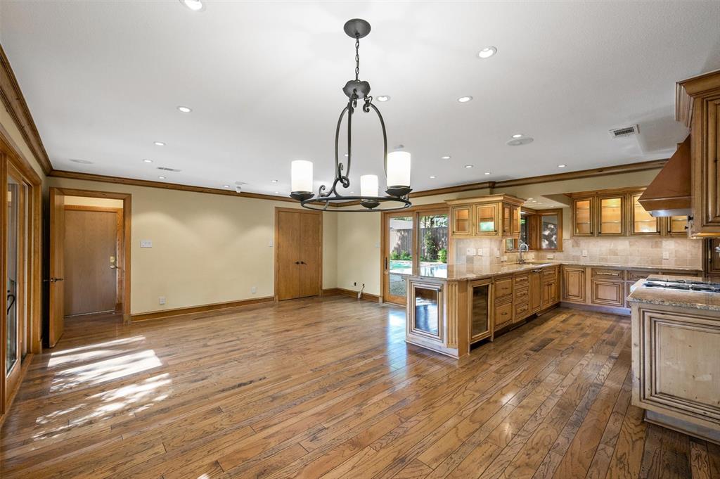 Midway Hills - Residential