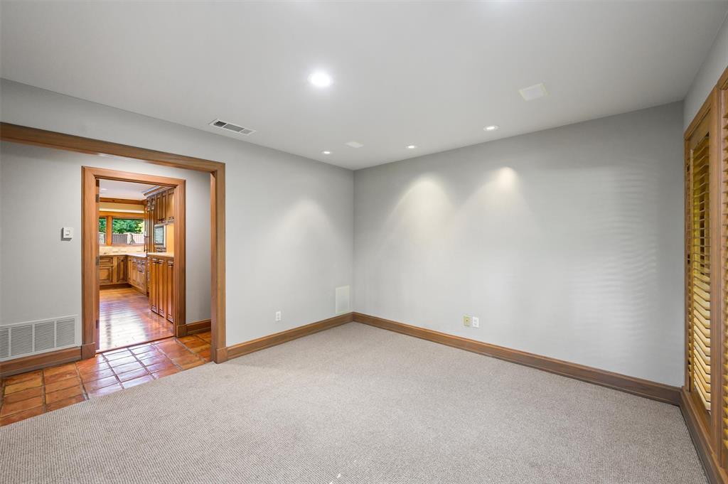 Midway Hills - Residential