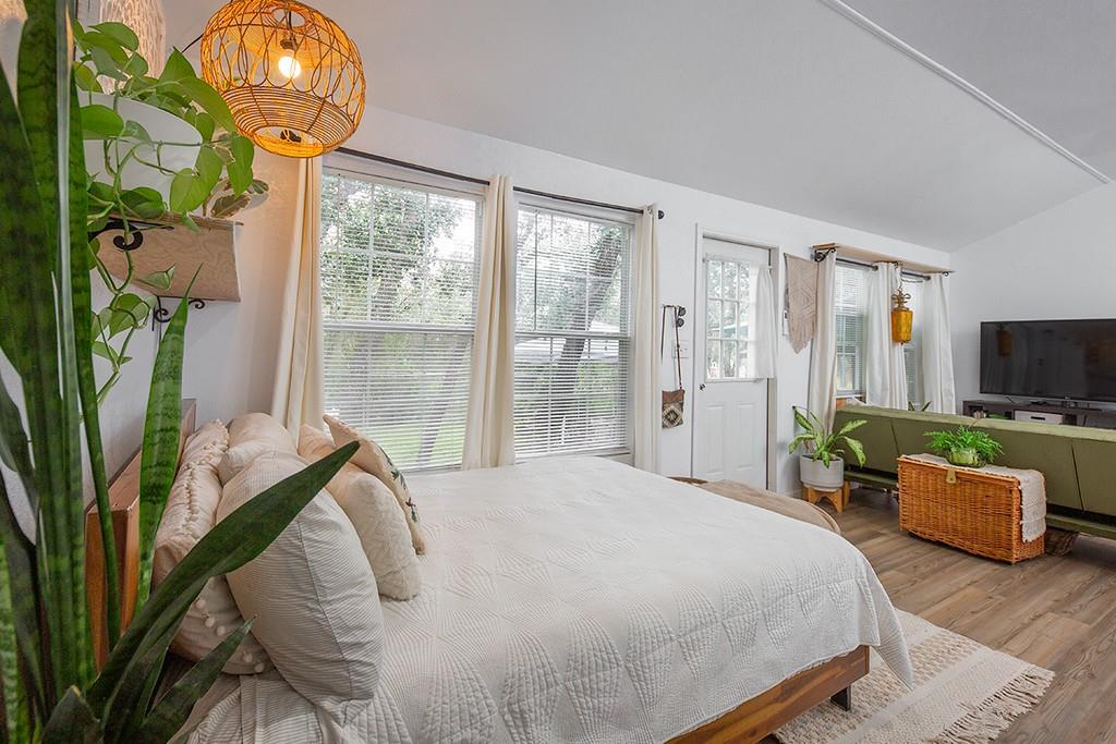 Lakeview - Residential