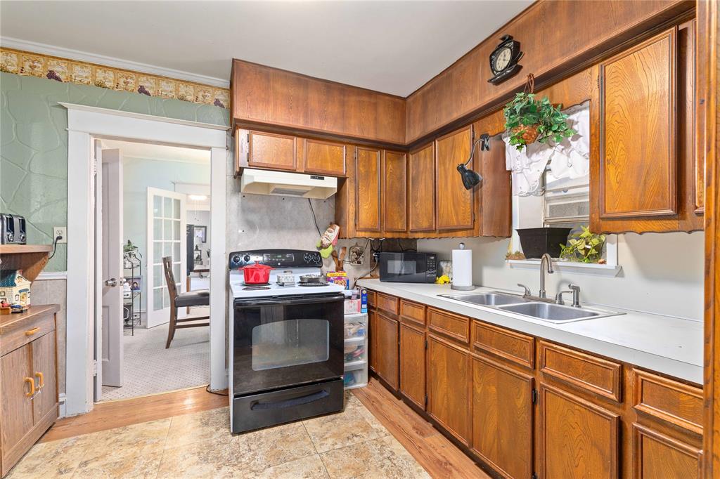 Christian Blumenthal - Residential
