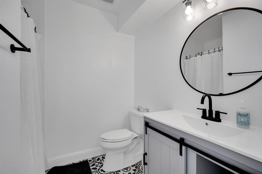 Hillview Rev - Residential