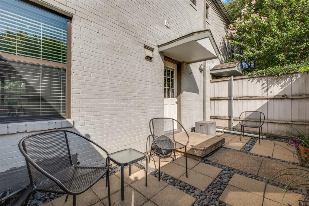 Westbury Park Condos - Residential