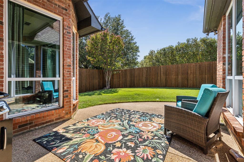 Woodland Hills Colleyville - Residential