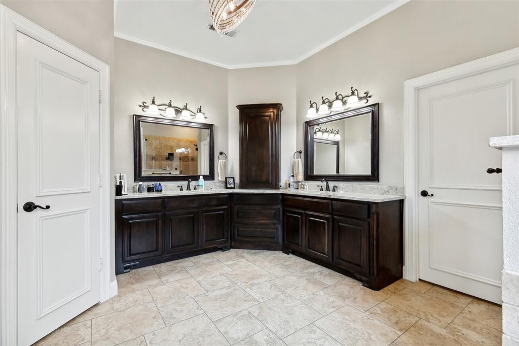 Woodland Hills Colleyville - Residential